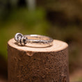 Load image into Gallery viewer, Silver ring Knotra 925s Silver
