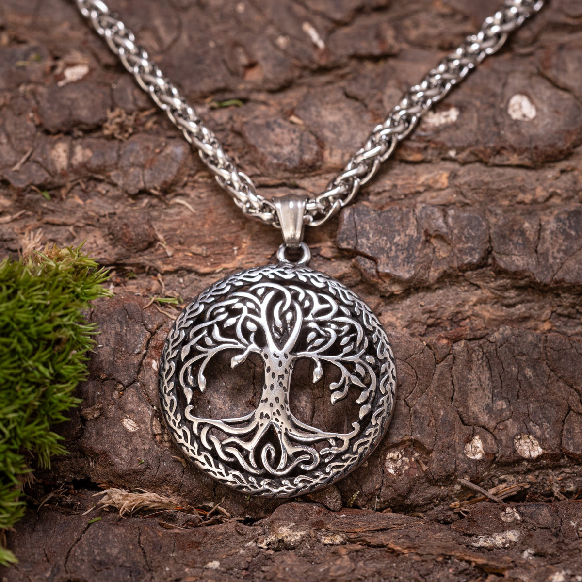 Yggdrasil Tree of Life Knot Pendant Steel with Chain – Image 1