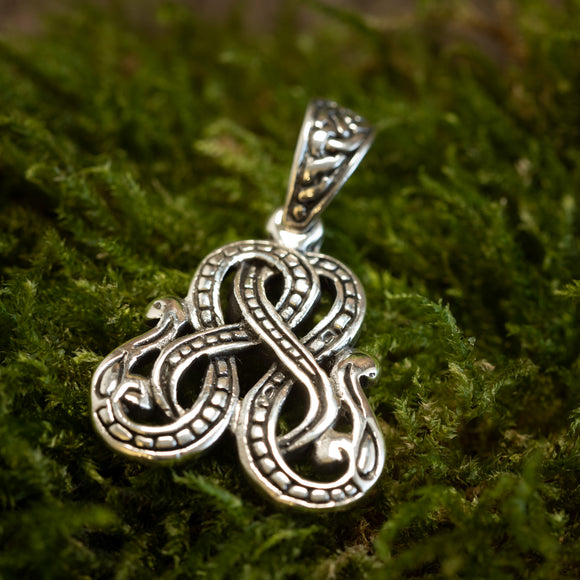 Pendant Mythical Beast Drill Style 925s Sterling Silver
