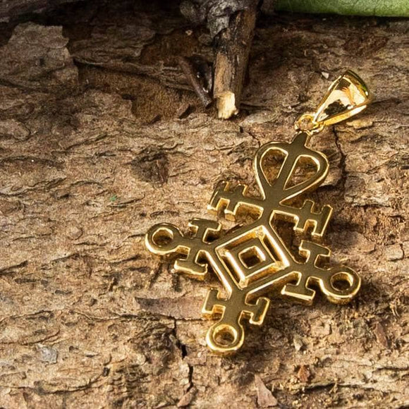 Rune Amulet Love Pendant Gold Plated 925s Sterling Silver