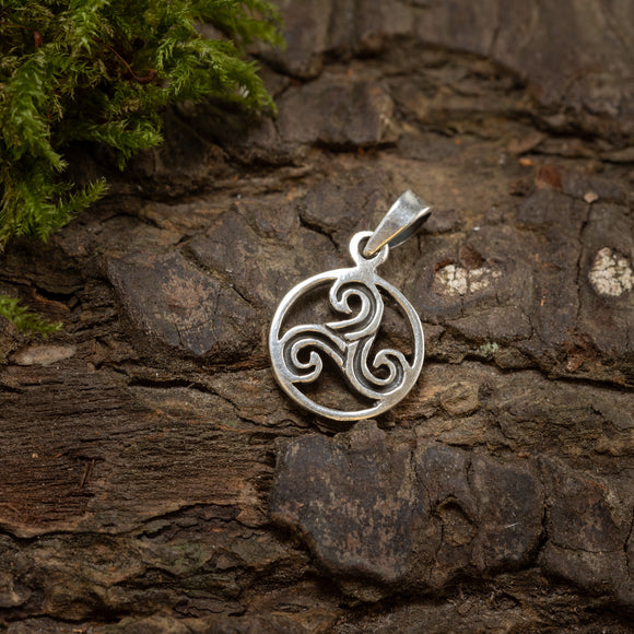 Celtic Triskele Ether Pendant 925s Silver