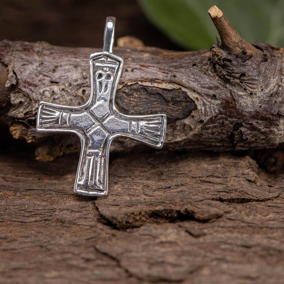 Cross with Christ Pendant 925s Sterling Silver